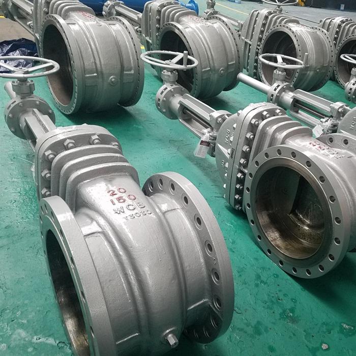 Bevel worm gear operated gate valve 20 inch class 150 trim HF for Viet