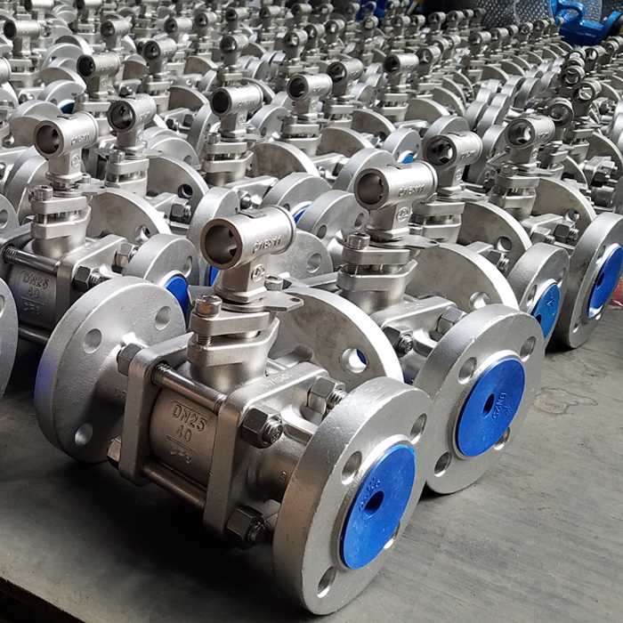 Three way ball valve flanged RF T wrench operation DN25 PN40 from Chinese factory