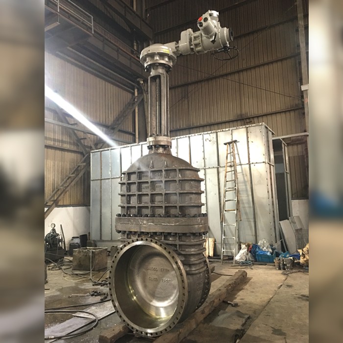 Large bore gate valve, OS&Y 150LB, flanged ANSI B16.47 , electric operation