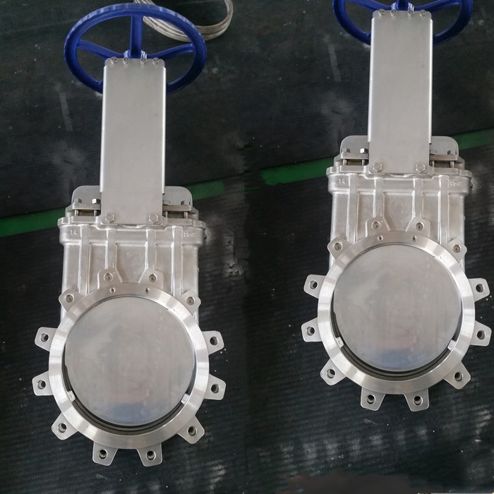 stainless steel knife gate valve, bonnetless type, bi-directional, body A351 CF8, knife disc SS304, stem SS304, viton seated, 14’’, 150LB, lug type, ANSI B16.5 RF.