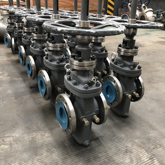 Through conduit gate valves, handwheel operated,  API 6D, flanged end.