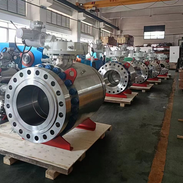 Full bore ball valves, API 6D, 3PC split body, trunnion mounted, DBB